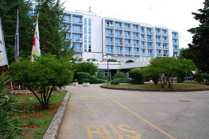 Njivički hotel Beli kamik / Snimio Mladen TRINAJSTIĆ