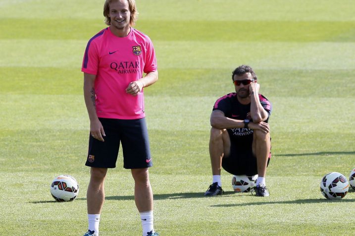 Gdje je zapelo? – Ivan Rakitić i Luis Enrique / Foto REUTERS