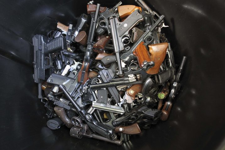 Od početka 2014. predano je 1.460 komada automatskog vatrenog oružja / Foto REUTERS