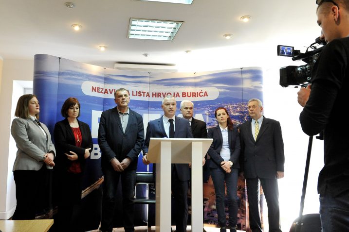 Hrvoje Burić s kandidatima s liste, Foto: S. JEŽINA