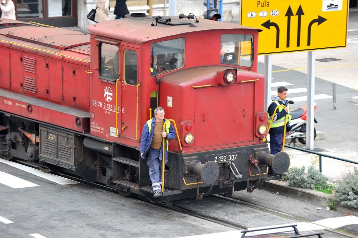 Po karte i dalje na kolodvor / Foto S. DRECHSLER