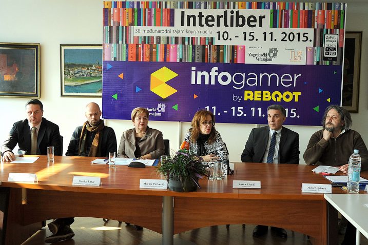 Sajam su predstavili Bojan Markov, Samir Durović, Slavica Lakić, Marina Pavković, Zoran Ušurić i Mišo Nejašmić / Snimio Nenad REBERŠAK