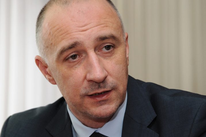 D. Jelinek