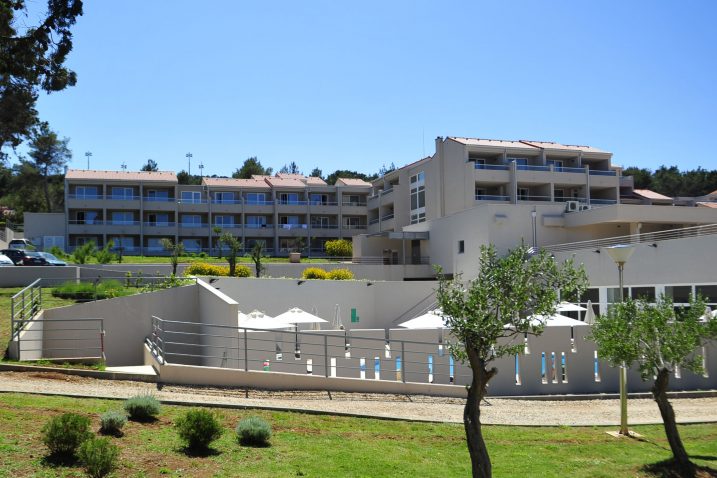 Hotelski kompleks Punta tvrtke Jadranka / Snimio Marin ANIČIĆ / NL arhiva