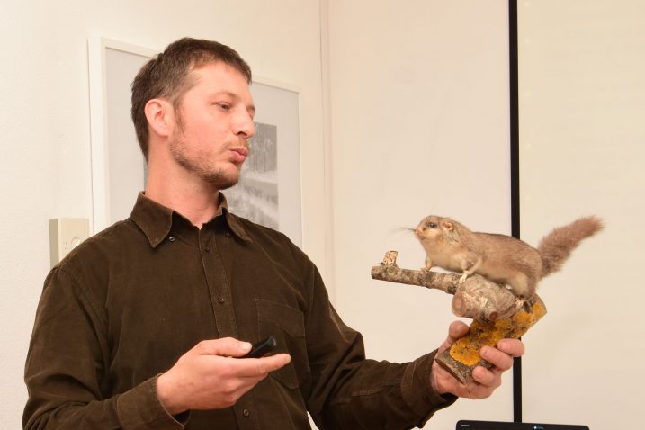 Inženjer zootehnike Josip Turk održao zanimljivo predavanje o puhu i puholovstvu / Foto Marin ANIČIĆ