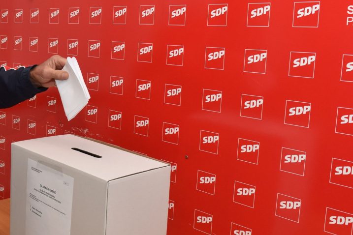 Drugi krug izbora za predsjednika SDP-a bit će 26. listopada / H. JELAVIĆ/PIXSELL