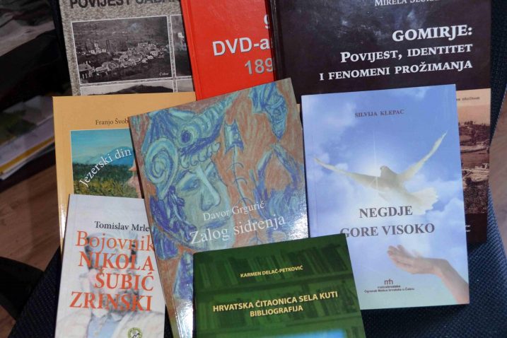 U natjecanju za "Gorančicu" ove godine sudjeluje devet knjiga / Foto M. KRMPOTIĆ