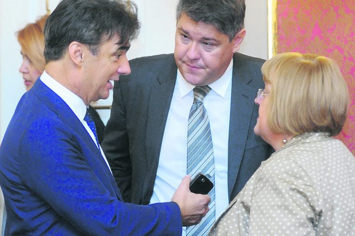 Branko Grčić i Boris Lalovac važni su za desetu, a Anka Mrak Taritaš mora se zadovoljiti devetim mjestom u 2. izbornoj jedinici / Foto  D. JELINEK