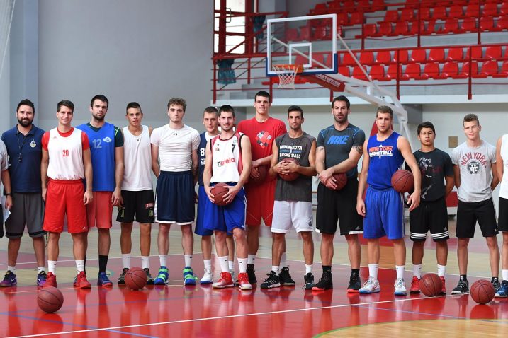 DOMAĆA MOMČAD – Košarkaši »Škrljeva« na jučerašnjem treningu / Snimio  Ivica TOMIĆ