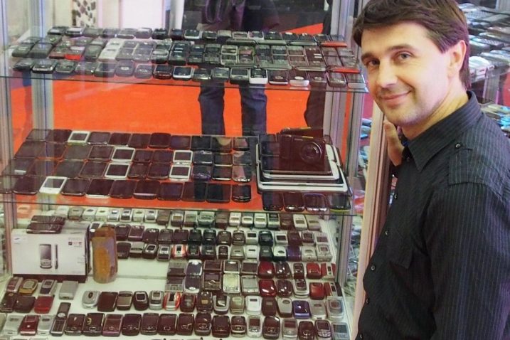 Krunoslav Ćosić uz svoju impozantnu zbirku