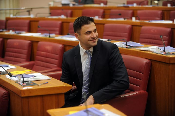 Za smjenu Davora Bernardića trebale bi se izjasniti dvije trećine članova Glavnog odbora / Foto Davor KOVAČEVIĆ