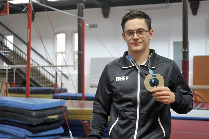 Svjetski prvak u gimnastici Tin Srbić / Foto Nenad REBERŠAK