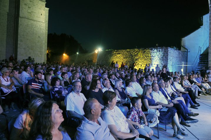 Foto Roni BRMALJ