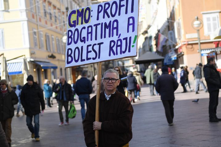 Marin Miočić Stošić je prezentirao svoju verziju Zakona o GMO-u / Snimio Ivica TOMIĆ