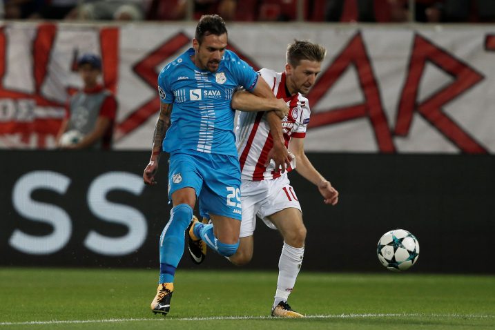 NADMUDRIVANJE – Marko Vešović i Marko Marin /  REUTERS