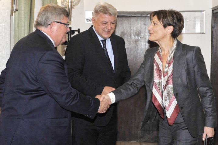 Vojko Obersnel, Zlatko Komadina i Martina Dalić, Foto: S. JEŽINA