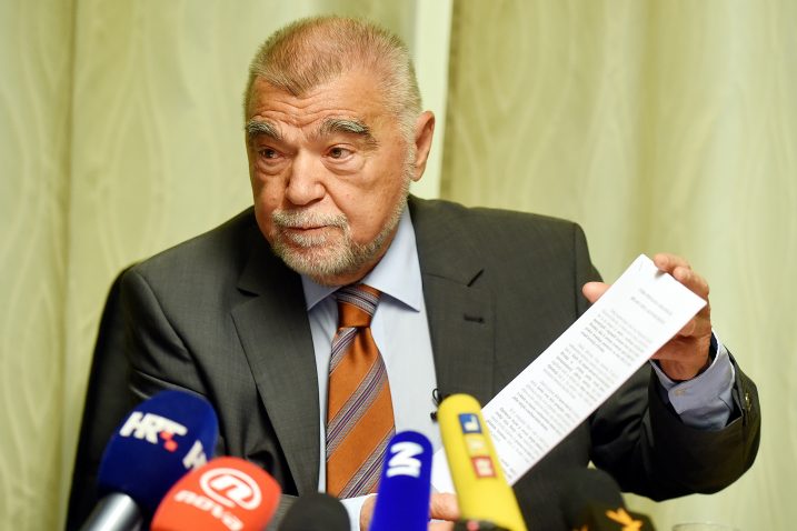 Bit ću, dakle, i dalje prisutan na hrvatskoj, ali i na međunarodnoj sceni u onoj mjeri u kojoj se to bude od mene očekivalo - Stjepan Mesić / Snimio Denis LOVROVIĆ