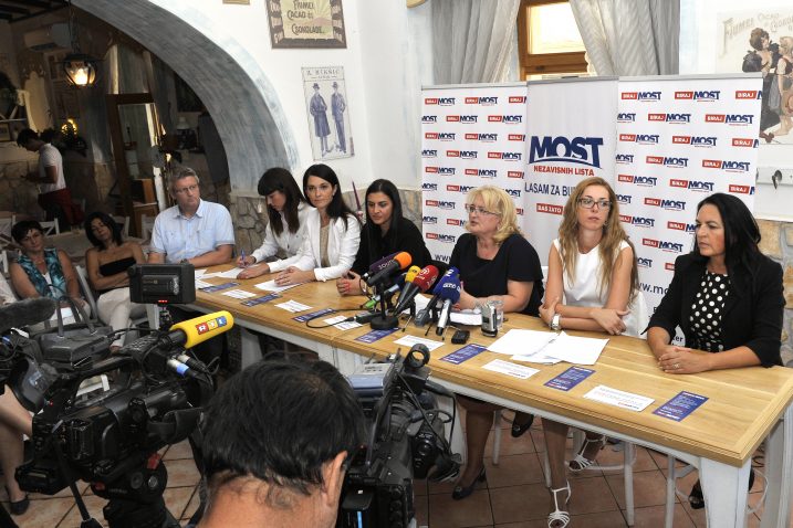 Snimio Silvano JEŽINA