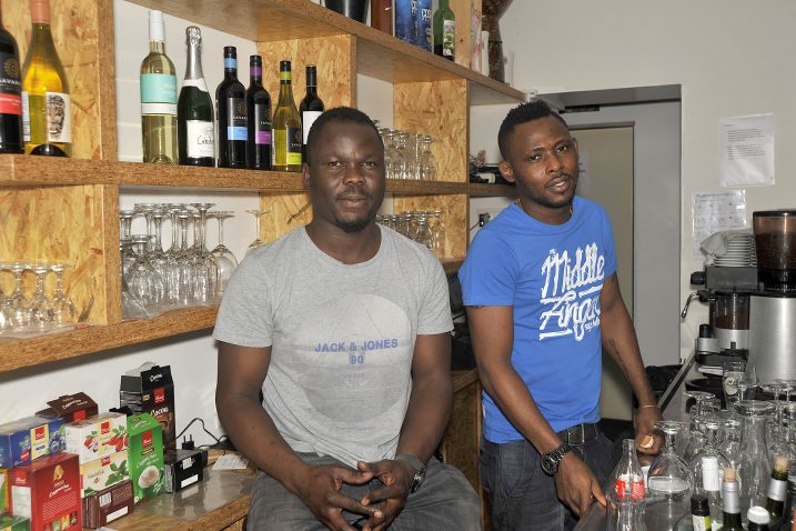 Mirisi i okusi Afrike u Zagrebu – Prince Wale Soniyiki i Ridwan / Foto Nenad REBERŠAK