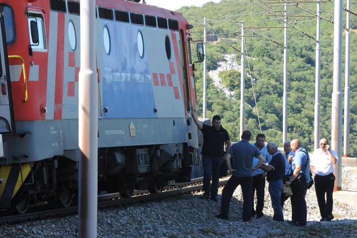 Očevid na mjestu nesreće potrajao je gotovo četiri sata /  Snimio Sergej DRECHSLER