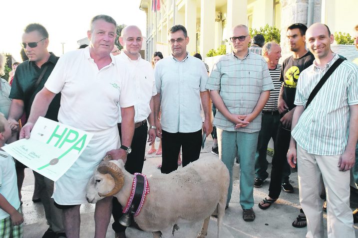 Dobitnici nagrada za najbolje kolekcije ovaca i ovnova