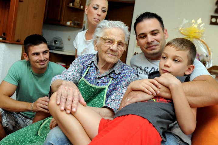 Marija Milošević u društvu obitelji / Foto M. GRACIN