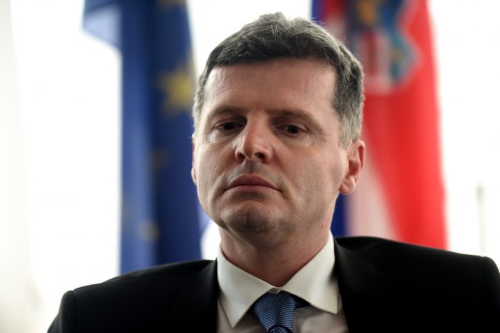 Snimio Denis Lovrović
