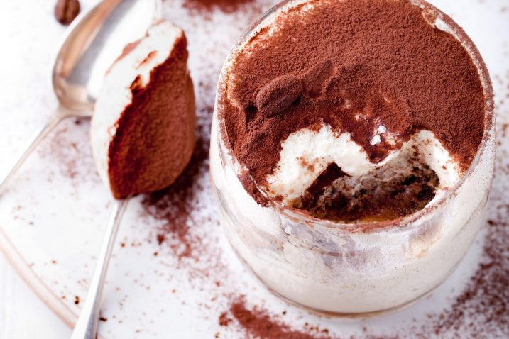 Tiramisù od pince ili colombe / iStock