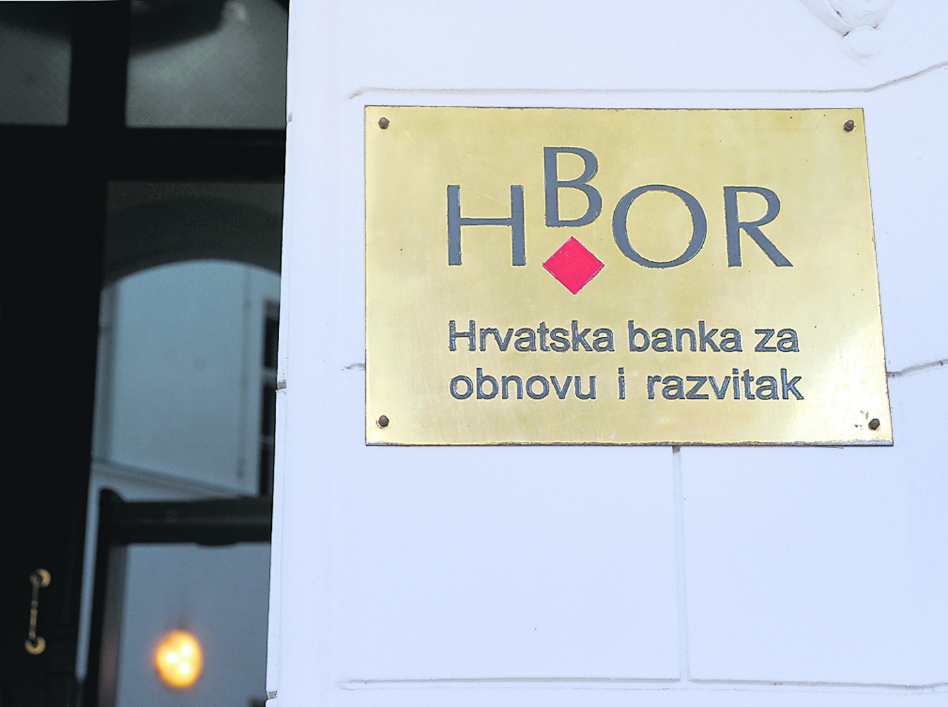 Nema krize za zaposlene u Hrvatskoj banci za obnovu i razvitak Novi list