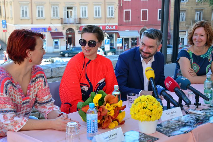 Snimio Neven Lazarević