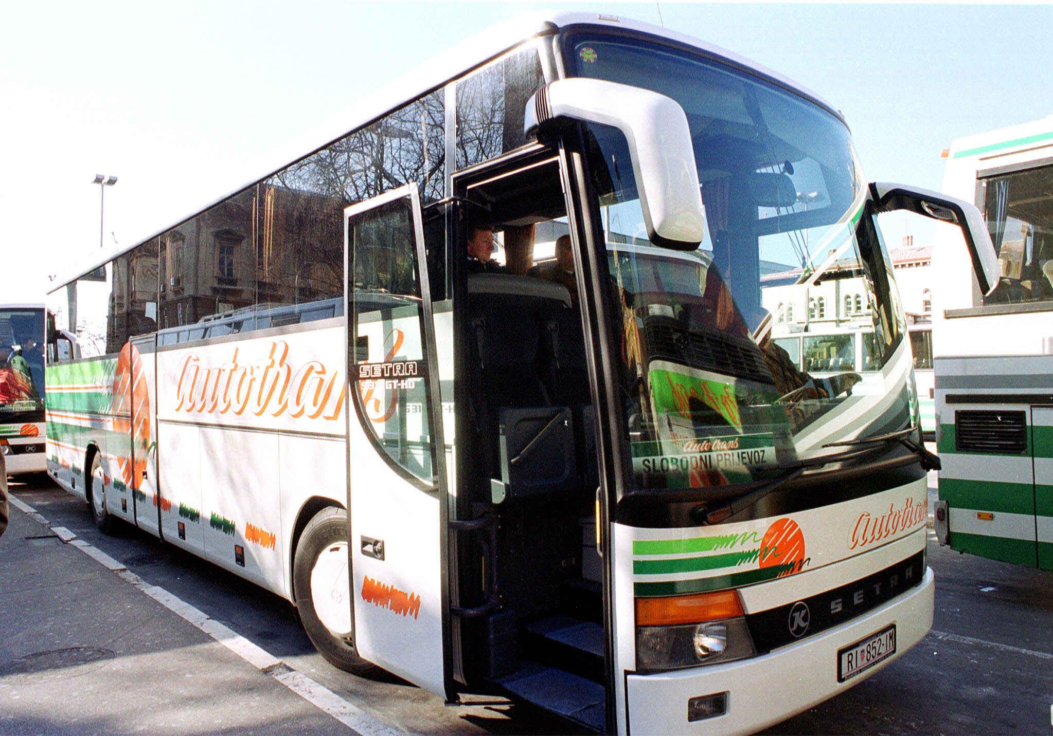 Nova investicija: Autotrans grupa preuzela tvrtku Dalmacija bus - Novi list