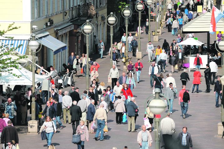 Nova gradska odluka o socijalnoj skrbi stupila na snagu 11. travnja i proširila broj korisnika potpore / Foto Vedran KARUZA
