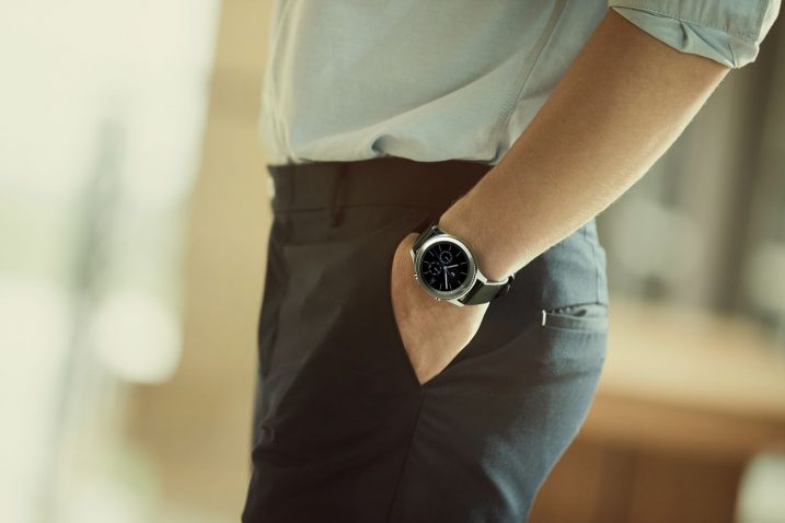 Samsung Gear S3  ima sofisticirani  bezvremenski dizajn