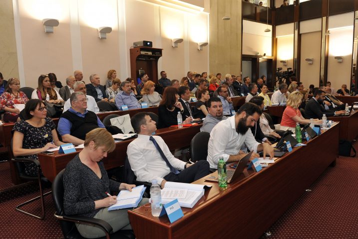 Nitko do zadnjega trenutka nije znao što će se odigrati na zadnjoj sjednici Gradskoga vijeća / Snimio Silvano JEŽINA