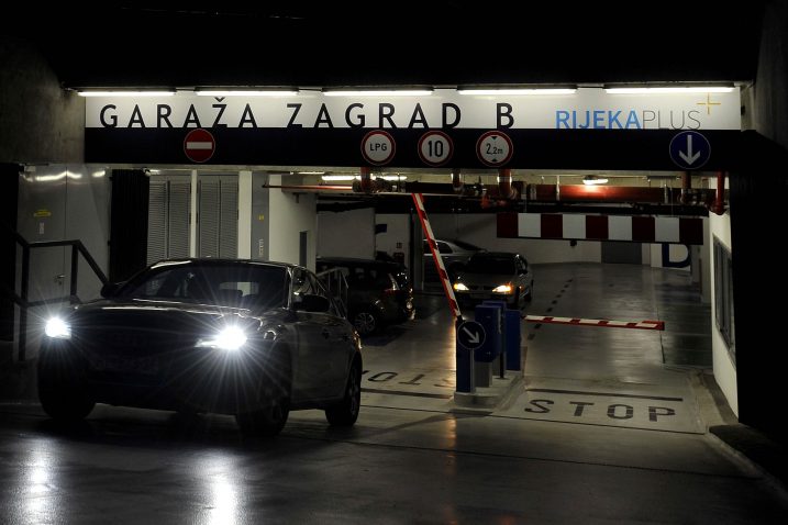 Da je garaža uglavnom prazna, zna svatko tko je barem jednom tamo parkirao / Foto D. ŠKOMRLJ