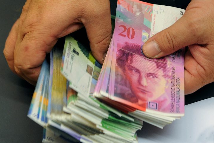 Klijent ima 30 dana za odluku prihvaća li ponuđenu konverziju ili ne / Foto D. ŠKOMRLJ