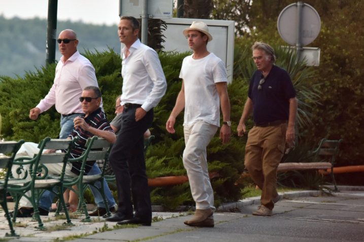 Brad Pitt nedavno snimljen u šetnji Šibenikom / Foto: Hrvoje Jelavic/PIXSELL