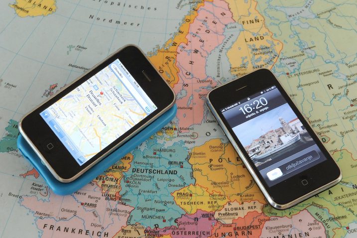 Isporuka mobitela samo na adresu korisnika/ Snimio S. Drechsler