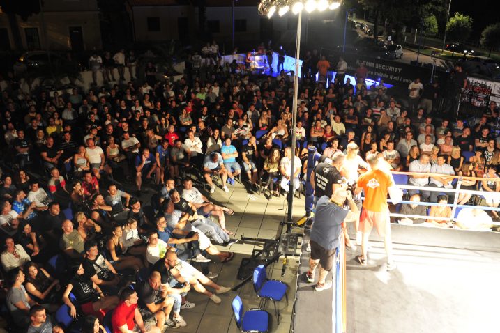 Gledatelji su uživali u atraktivnim dvobojima / foto Marin Anicic