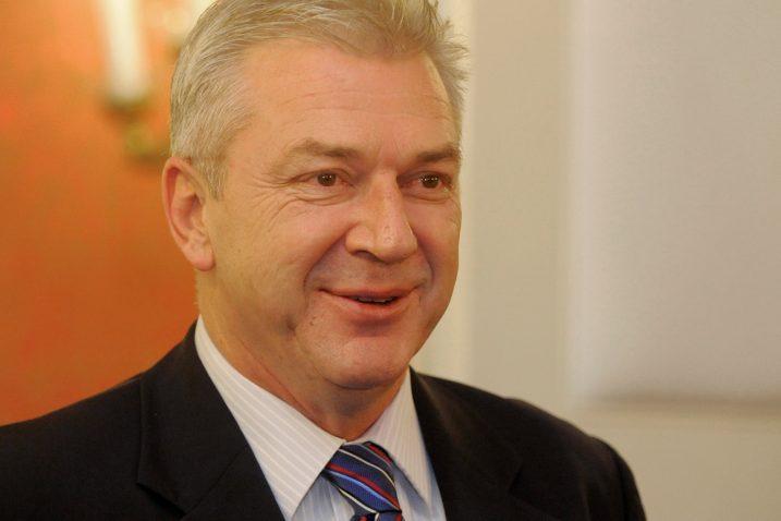 D. Jelinek