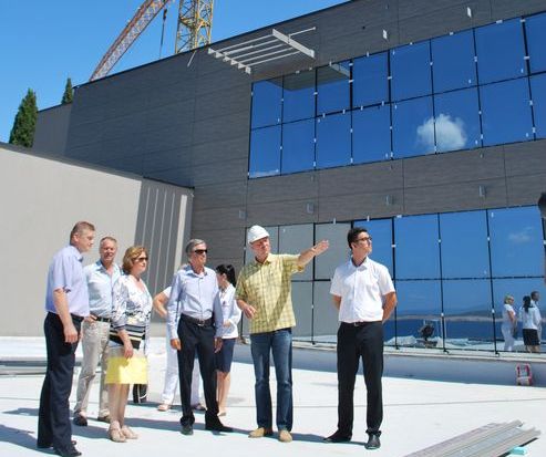 Delegacija PGŽ-a i Grada Crikvenice u obilasku H-objekta