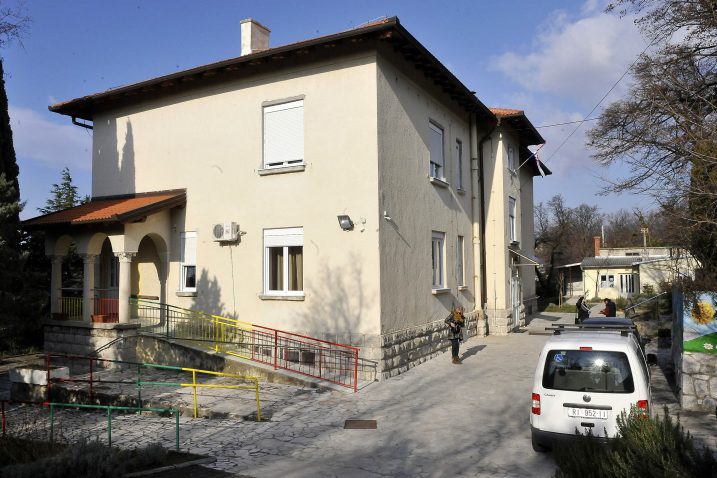 Objekt Doma na Oštrom u blizini je mora, šetnice i parka / snimio S. DRECHSLER