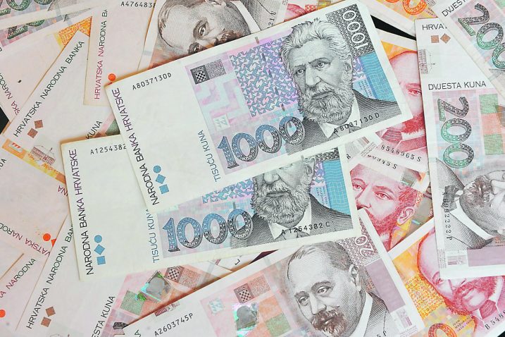 Hrvatska izlazi iz Procedure prekomjernog deficita, ali državnoj blagajni prijeti nekoliko iznimno skupih plutajućih mina / Foto Sergej DRECHSLER