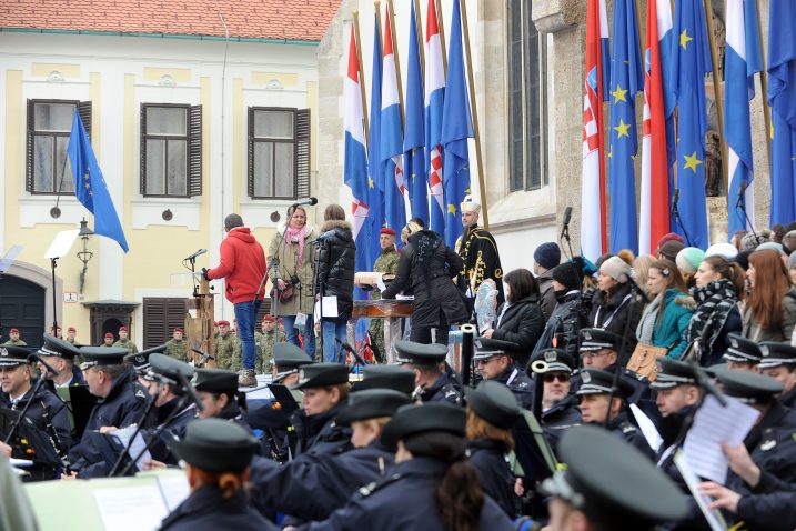 Posljednje pripreme / Snimio Davor KOVAČEVIĆ