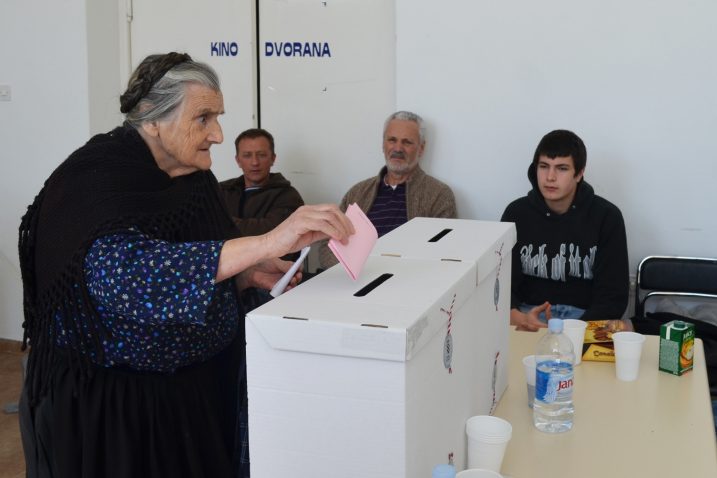 Na Pagu je glasovalo 66,1 posto birača / Foto V. BRKIĆ