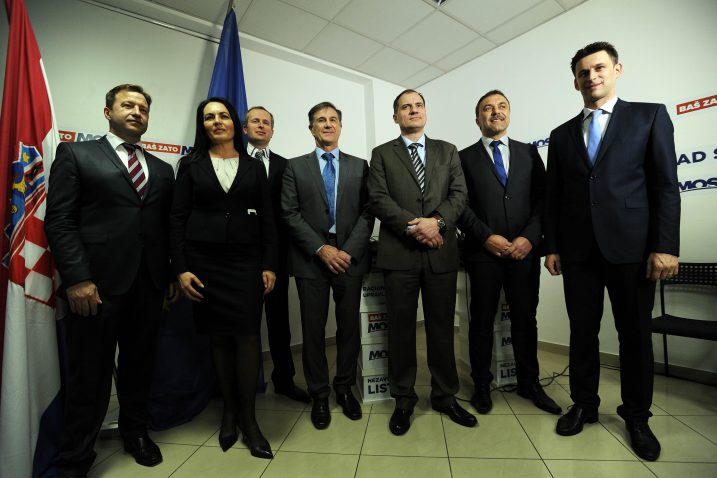Tomislav Panenić, Dubravka Jurlina Alibegović, Ante Šprlje, Davor Romić, Slaven Dobrović, Vlaho Orepić i Božo Petrov / Foto Davor Kovacevic