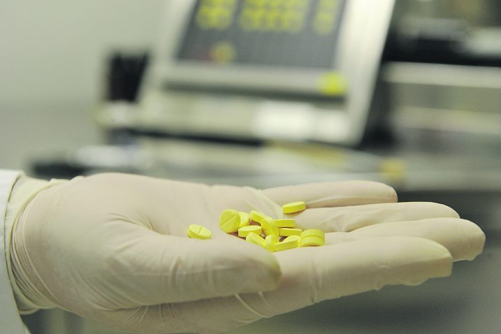 Plaće u farmaciji dižu prosjek u prerađivačkoj industriji / Foto Sergej DRECHSLER / NL arhiva