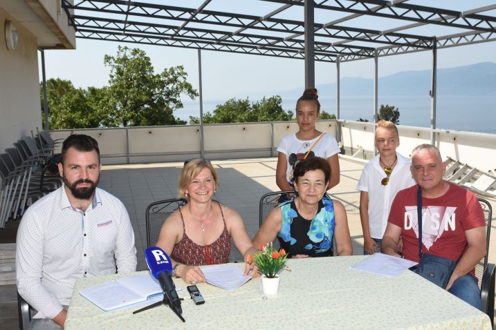 Larry Ambrozich, Alison Skulić, Jelena Roganović i Dalibor Horvat / Snimio Marin ANIČIĆ