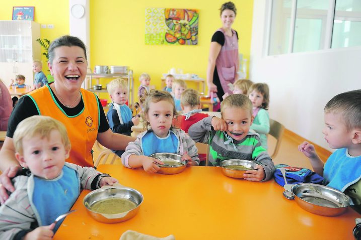 Namjera je da djeca jedu što kvalitetniju hranu / arhiva NL