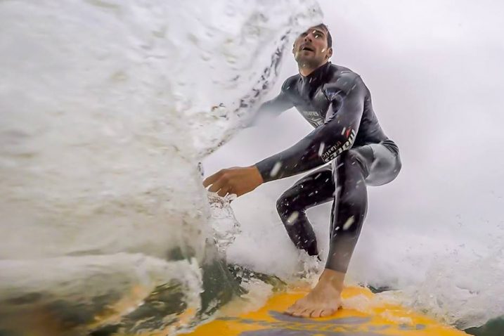 Vitomir Maričić uživa u surfanju